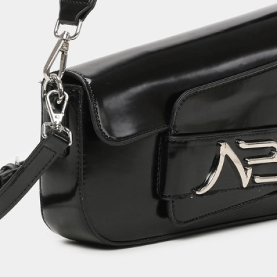 Bolso de hombro negro Alma de Binnari - Cnp19964