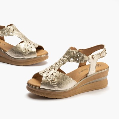 Sandalia plataforma de vestir mujer Pitillos en dorado - P10350