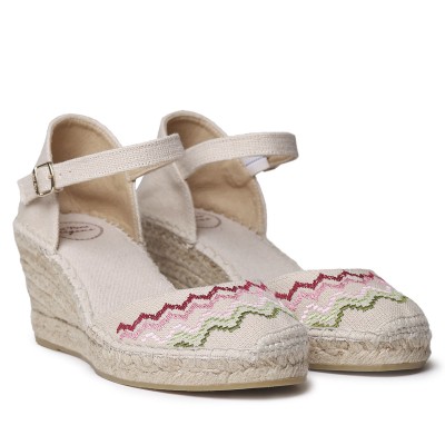 Alpargatas de mujer bordadas en punto de cruz Jessi Toni Pons - Tpjessiec