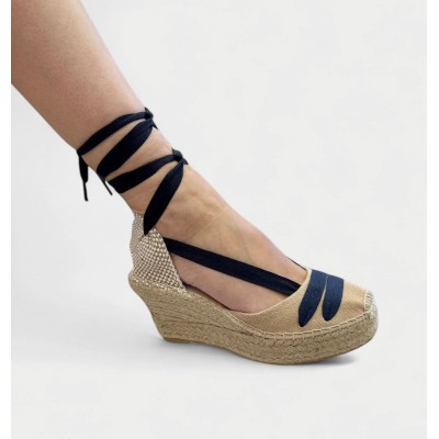 Alpargatas cuña alta con cintas Anserioja muy estilosas - As880