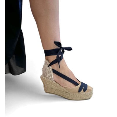 Alpargatas cuña alta con cintas Anserioja muy estilosas - As880