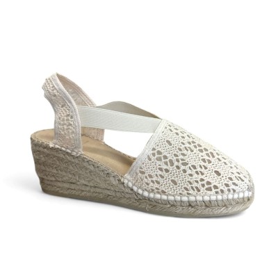 Alpargatas de mujer con cuña cómoda en crudo Anserioja - As517