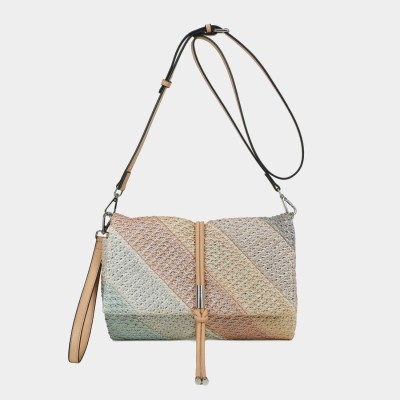 Bolso bandolera de rafia con solapa en blanco y negro - Cnp20562