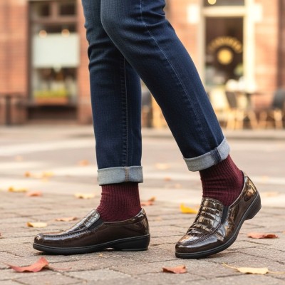 Zapatos mocasines bajos Notton para mujer en piel charol - N1461