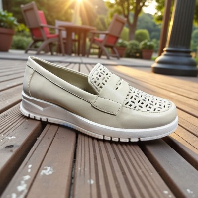 Zapatos mocasines de primavera Pitillos calados mujer - P20304