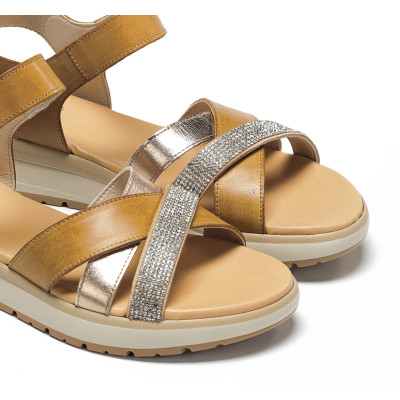 Sandalias cuña baja cuero con brillantes Dorking By Fluchos mujer - Dk9728cu