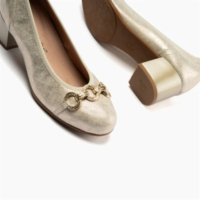 Zapatos Pitillos tipo salón ribete con adorno en oro tacon bajo -  P11133