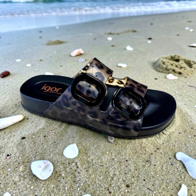 Igor chanclas con hebilla en estampado negro para mujer - Ig10336n