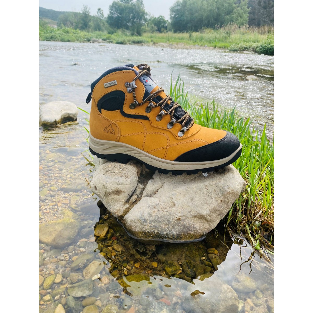 Notton bota trekking piel rebajada amarilla impermeable N7102